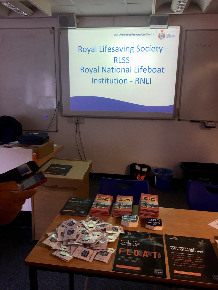 Dave_Float's tweet photo. Great day today, up at 6am and with my colleague Hugh we spoke to nearly 140 year 10 students at Collumpton Secondary School regarding #RespectTheWater #ThrowLines with actual demonstrations. Thank you to Steve, #DC_Police #SwasNHSTrust All the teachers who were brilliant. #RNLI https://t.co/zaE3q5PtSN