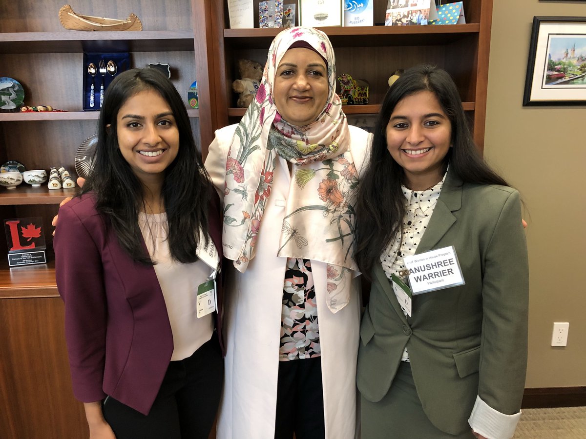 SalmaZahid15's tweet photo. Enjoying spending the day with Anushree and Aditi from @UoTWomeninHouse. They're getting to see a bit of everything, from case work and stakeholder meetings to QP and committee. Hope to see them back on the Hill one day! #UTWIH2018 https://t.co/Na72HBRFHg