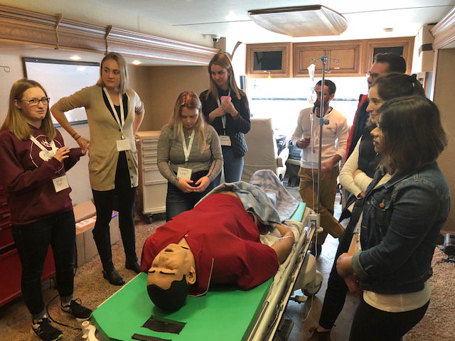AHS_CentralZone's tweet photo. @UCalgary students honed their skills at #RockyMountainHouse Health Centre this weekend. Hosted by @AlbertaRhPAP & Rocky/Caroline/Clearwater County Physician Recruitment and Retention Society. @UCalgaryMed @ucalgarynursing @AHS_Careers https://t.co/0ms7KZAdZI