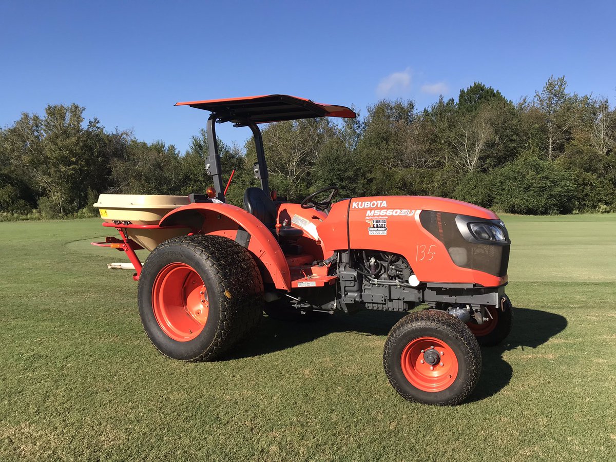 tcdawg35's tweet photo. #fallfert application with @OptimumTurf_YNA @Yara_N_America #turfroyale 21-7-14 @TurfBeard @blueberryturf https://t.co/WAT1KUqUOy