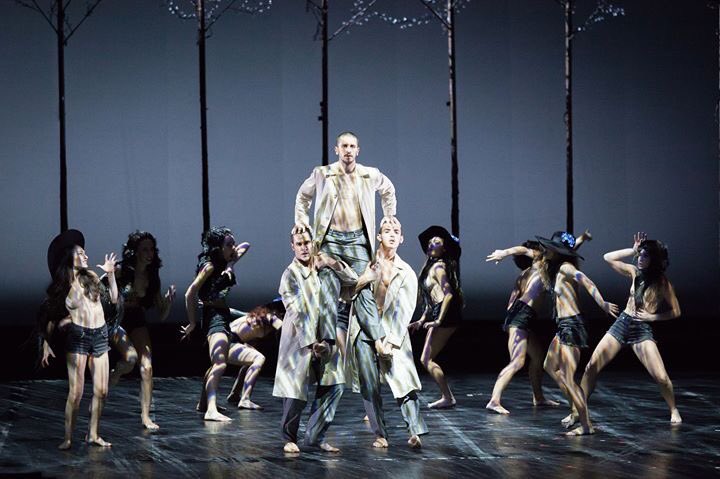 maggiomusicale's tweet photo. #EhiGio' / #LeVilli: 16 ottobre alle ore 20, data inaugurale della nostra Stagione Lirica 2018/2019! Ricordiamo che il dittico inaugurale sarà trasmesso in diretta su @Radio3tweet e da #neverlandof.
Biglietti su --> https://t.co/flh2FuFqsY https://t.co/8xJ8oIPUL9