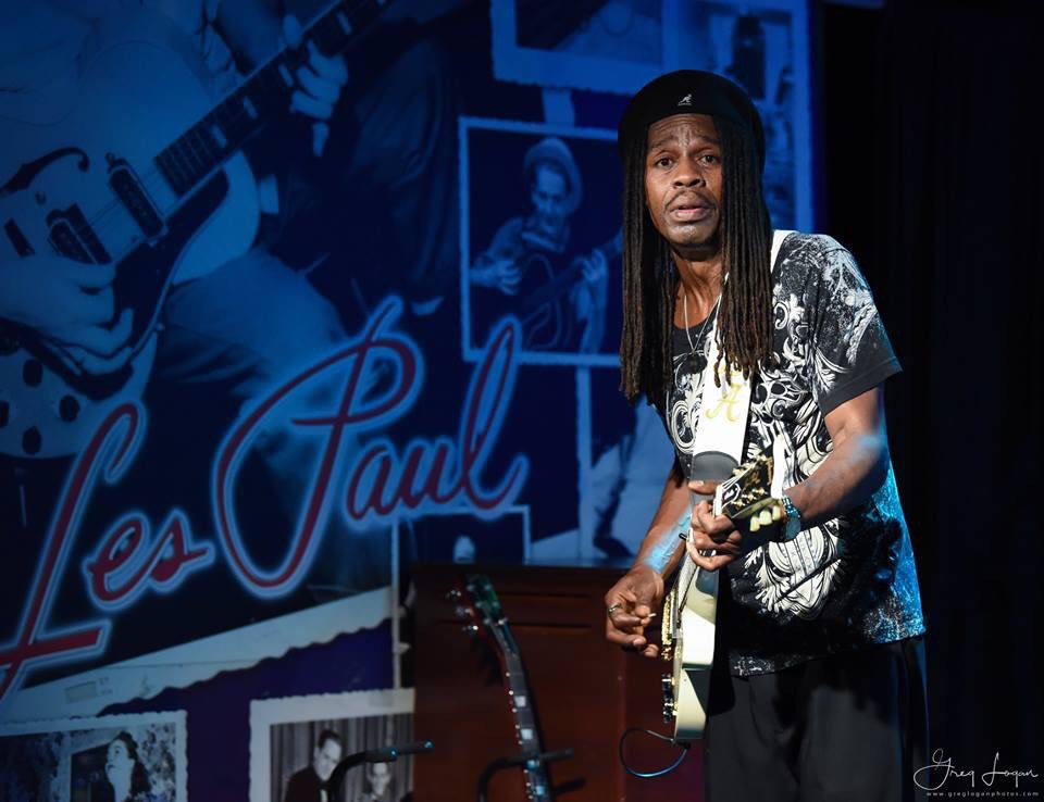 BAmusicALLISON's tweet photo. I had a great time at the @IridiumNYC last night! Thank you Greg Logan Photos - https://t.co/LOON2StJ55 for the great photos!
#bernardallison #bluescaravan #rufrecords #NYC #iridium https://t.co/m5lxMbekWT