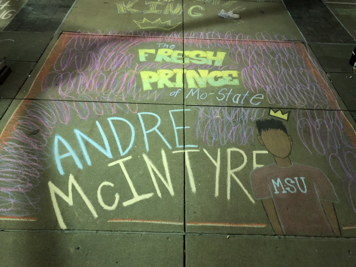 Shout out to @ImWillieGood for this amazing chalk work during Blitz last night! 
#Andre4King
