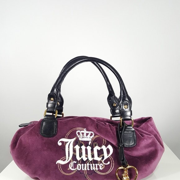 CindySticht's tweet photo. So good I had to share! Check out all the items I'm loving on @Poshmarkapp #poshmark #fashion #style #shopmycloset #mariebella2017 #juicycouture: https://t.co/Os41hWwqsu https://t.co/rZYwiq1Mgz