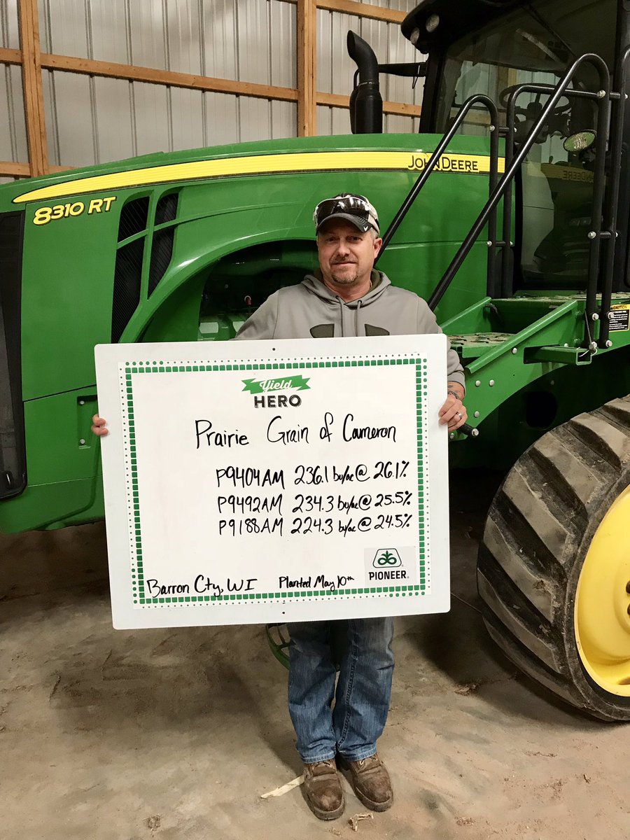 LauraRReichert's tweet photo. Sunshine and plot harvest make us happy up in Barron Cty, WI 😁 Thank you, Prairie Grain, for partnering with us! #Harvest2018 #YieldHero @PioneerSeeds https://t.co/U3vvDAyLdC