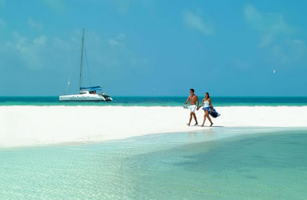 viaggiare_low_c's tweet photo. ⏰ LAST MINUTE #Cuba #CayoLargo 🏝 9/7 giorni ✈️ Volo + Transfer + 💎 Villaggio italiano #Veraclub 4* in 🍺 ALL INCLUSIVE 🍴 a soli 💣 1.103€ INFO 👉 https://t.co/Mb2XpoR5A1 https://t.co/UUk3eK58w2