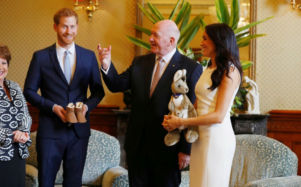 Milenio's tweet photo. #Entérate | ¡Meghan y Harry ya tienen los primeros regalos del bebé real! 😱😱 https://t.co/9Kx3NGCCJA https://t.co/Ciymz68GD7