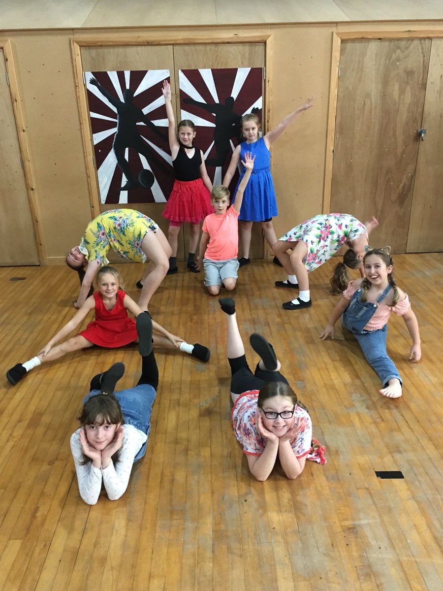 MrCookeSGC's tweet photo. A huge well done to the children who represented our school at the @FredLongworth Dance Festival this evening. Two great performances! And a big thanks to the dance leaders for their support. @MrGSGC https://t.co/HGUgAJEwJ8