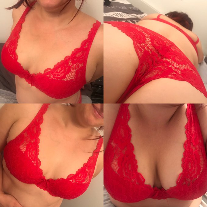 Le nouvelle ensemble 😍Vous aviez presque tous devin&eacute;, il est rouge ! ❤️ : https://t.co/K82m0s2IBo https://t<a href="/tag/chastet%C3%A9"class="tags"><span>#chastet&eacute;</span></a>