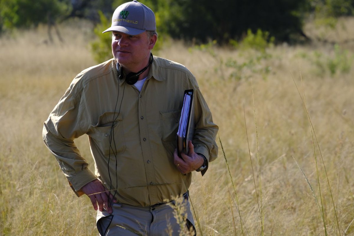 Interview with filmmaker Richard Boddington and the IEF:

elephantconservation.org/an-elephants-j…