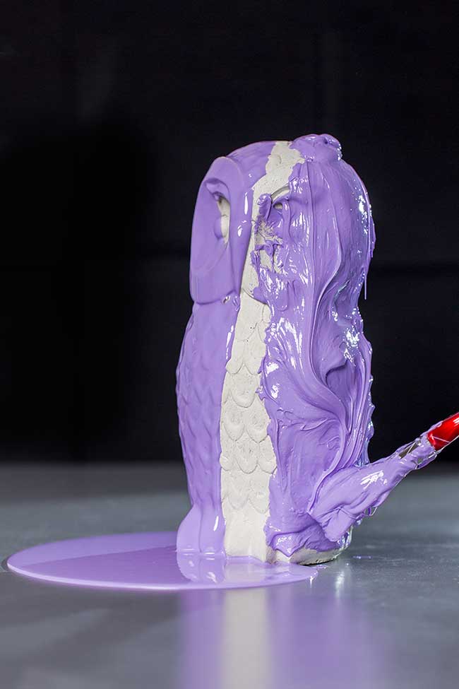 QSi97's tweet photo. Using a brushable #silicone vs. a flowable silicone contributes to easy application for upright figures/sculpture replication.  QM 132T features 3 catalyst options to benefit your project needing a brushable or flowable moldmaking silicone
#TechnologyTuesdays #siliconeelastomers https://t.co/OToVGWHw6B