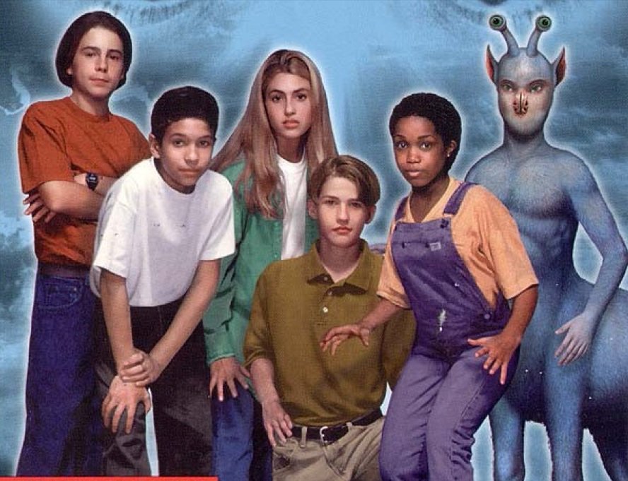 Last week I started rereading the animorph books which I loved but never finished as a kid. I'm already on book 3 as they as so easy to read, but they are so bizarre, I think I'm going to try and tweet a summary of each one as I finish  #animorphs  #readingchallenge