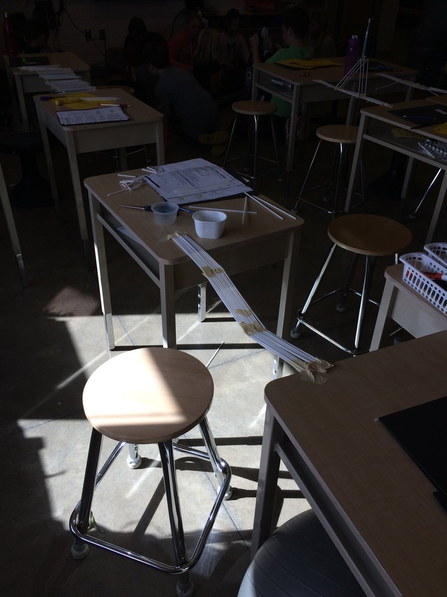 msfbosse's tweet photo. Building Straw Bridges #forces #STEMchallengeday https://t.co/smpQxaKbGJ