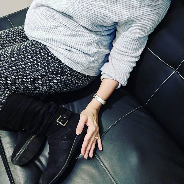 MahinBellydance's tweet photo. Boots and sweater weather is finally here! 😀 High of 67 in Phoenix today. Yessss! 🍁🍂🍃 Hello, autumn! I've been waiting for you!! 😘

#phoenixaz #dtphx #dtphoenix  #CenPho https://t.co/aAbviKVxbV