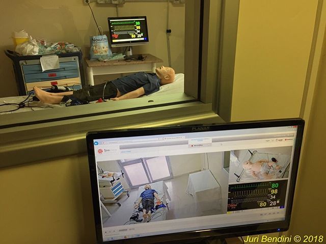PecoraNera1's tweet image. Just installed today a brand new audio/video system based on #SimView in the House of Siena Team, winners of the latest Italian Pediatric Simulation Games 🇮🇹 : what a honour! ift.tt/2ypxr7b