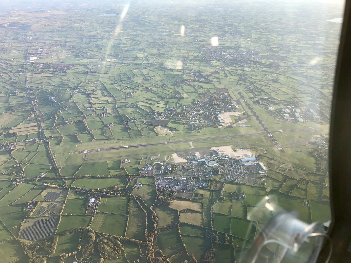 boutyehughes's tweet photo. #Zonetransit #BFS #microlightpilot #aviation #flying #aviationgeeks #nireland #discovernothernireland https://t.co/NCHWfa13se
