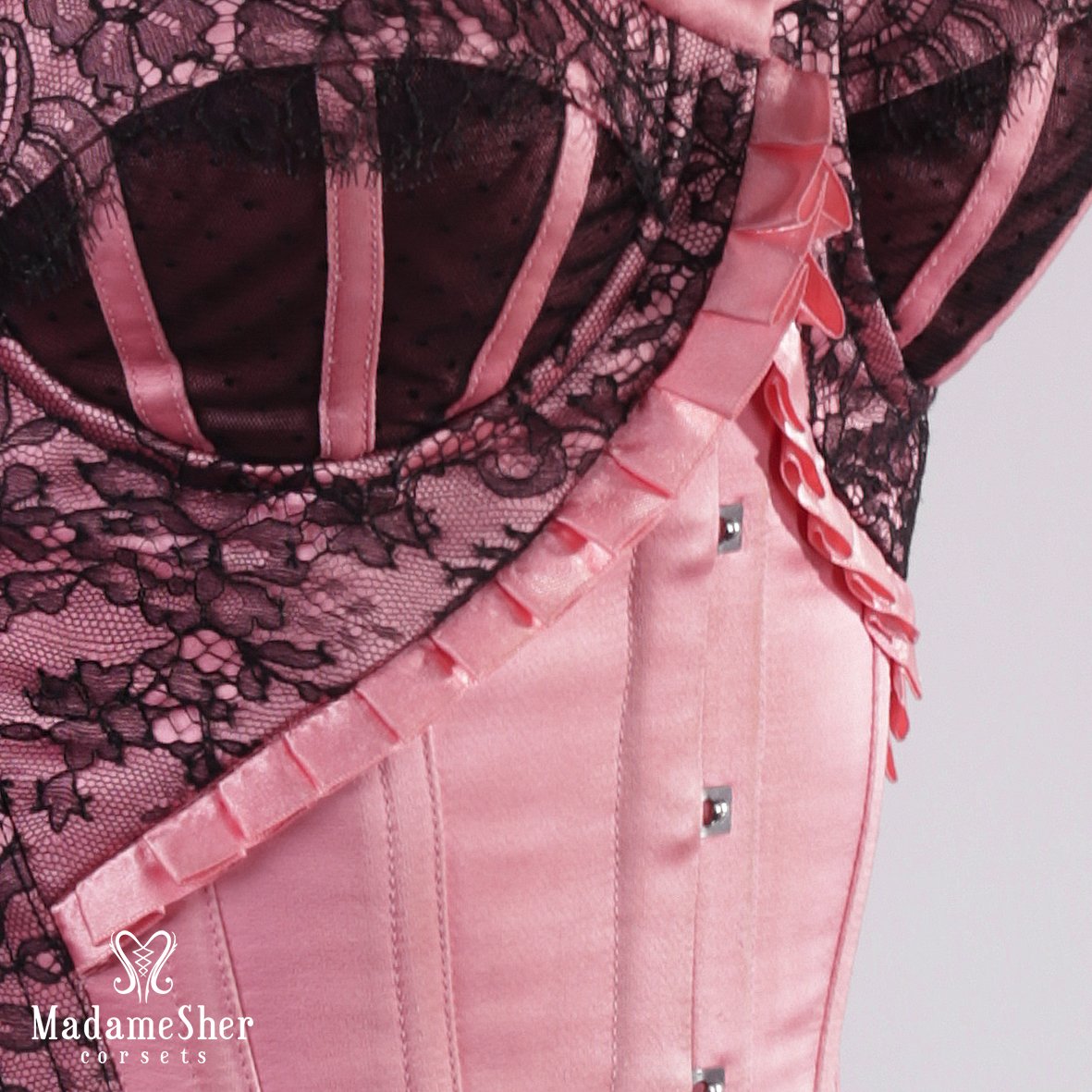 MadameSher's tweet photo. https://t.co/G55VryRjhC
#MadameSher #MadameSherCorsets #Corset #tightlacing #lace #corsettraining #waisttraining #waisttrainer #lifestyle #style #fashion #moda #efeitoimediato #corsets #corseteria #corsetmaker #redutor https://t.co/JZ9RRRoiI0