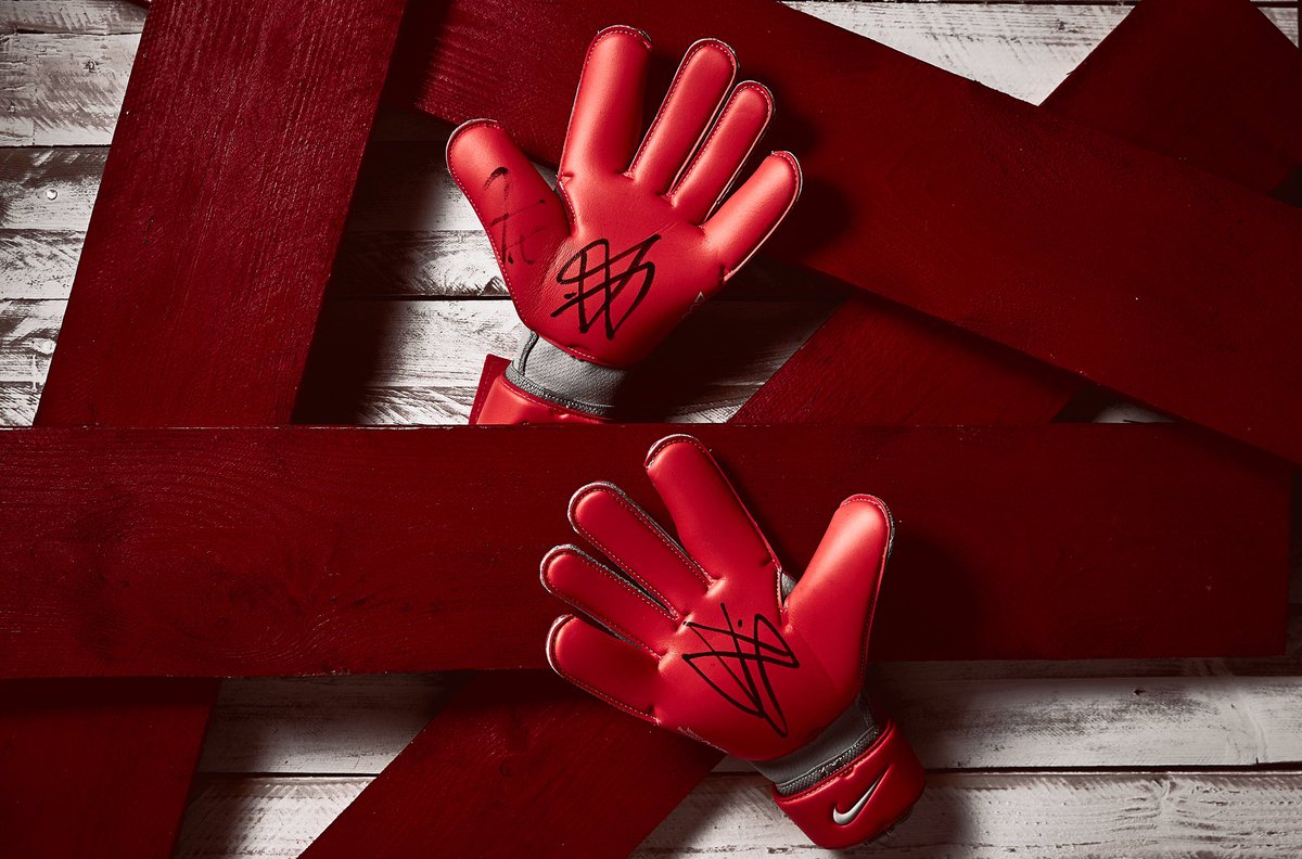 To celebrate England’s win over Spain, we’re giving away a pair of Jordan Pickford’s signed gloves. To enter, simply…

1️⃣ LIKE this post
2️⃣ RETWEET this tweet
3️⃣ FOLLOW <a href="/ProD_Keepers/">Pro:Direct Keepers</a>