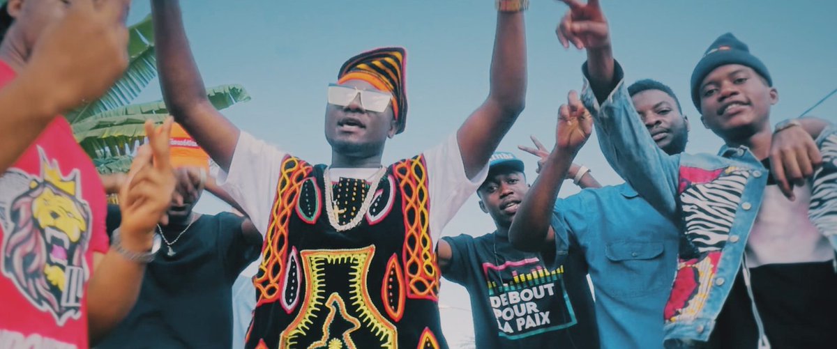 synamurca's tweet photo. Félicitation @PASCAL_YK pour le clip excellent #Istandforpeace Partagez si vous voulez la #paix au #Cameroun. #Synamur est debout pour la paix! #WeStandForPeace #DeboutPourLaPaix #WeNeedPeace Regardez le clip >> https://t.co/iaiB5LpNrX https://t.co/cPmVjzCGnO