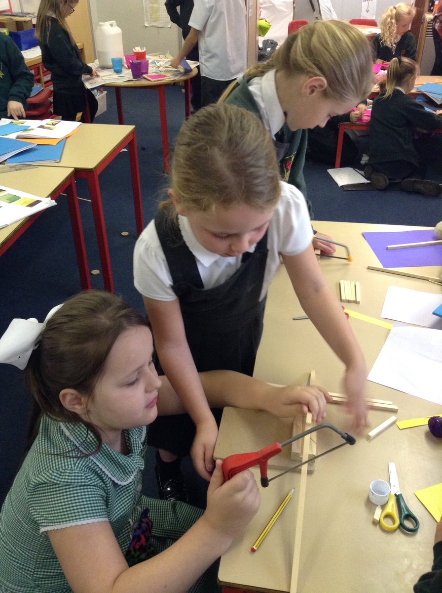 BirklandsClass's tweet photo. Teamwork during our #buggybuild https://t.co/rI8TGNn9KE