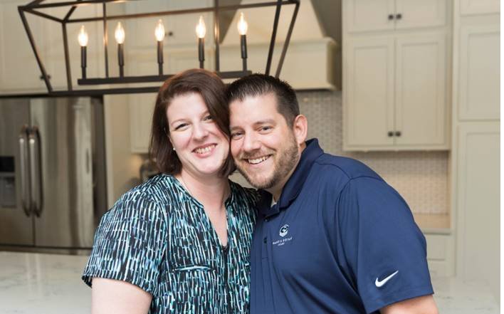 HarrisDoyleHome's tweet photo. Our #HarrisDoyle family loves giving back to the community! One couple, Stuart and Noelle Nash, are both very involved in #H.U.G.  Read their story here: https://t.co/gstoizZBK3 https://t.co/Xq7NkcAn1N