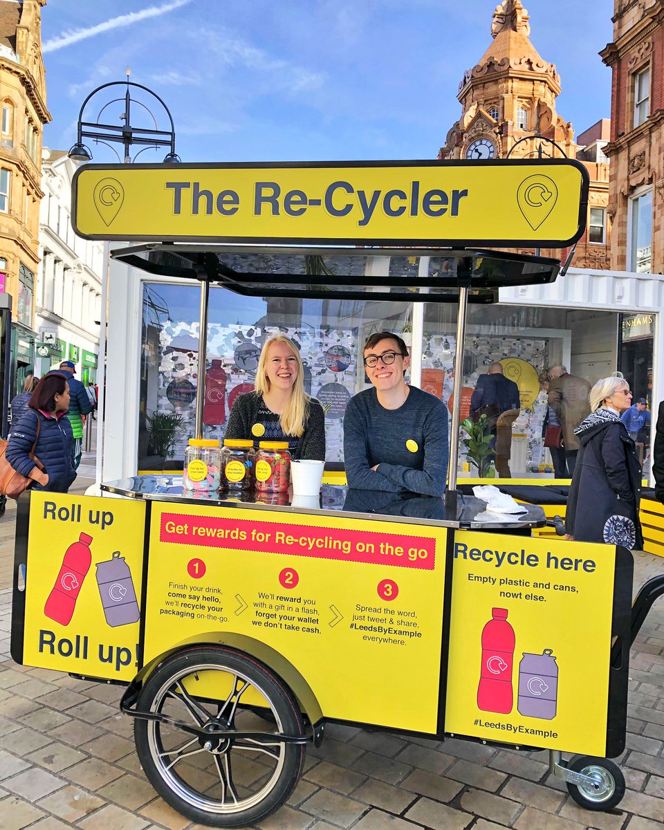 kpGroup_'s tweet photo. Your food and drink packaging is made of valuable materials which if recycled, can become something new. It’s too good to waste, so put recycling in the right place ♻️
👍Proud sponsors #LeedsByExample #TheReCycler https://t.co/eDCWzjl88m