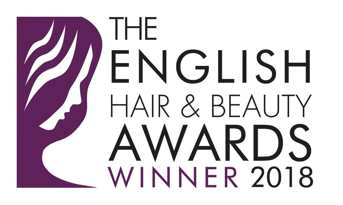 Orangechatsalon's tweet photo. The best of London winner 2018 
So proud of this amazing award!!
 @CreativeOceanic #bestoflondon #awardwinningsalon #ealingsalon https://t.co/hQ8Mhsil1i