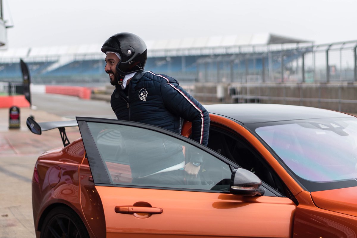 tr_howard's tweet image. Arrived in the Project 7. Spent the day in the Project 8. What a machine! Even on a damp and oily @SilverstoneUK, this car just kept on inspiring. 

Dressing to #LiveFast in #8Js 🏁