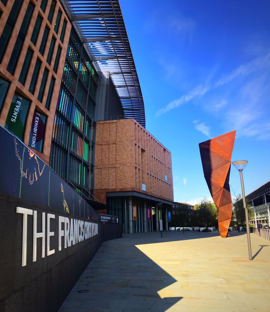 markeganvideo's tweet photo. Enjoyed speaking to science journalists Today about mobile journalism. Impressive venue too @absw #UKCSJ18 #franciscrickinstitute https://t.co/bUOMOqTDXu