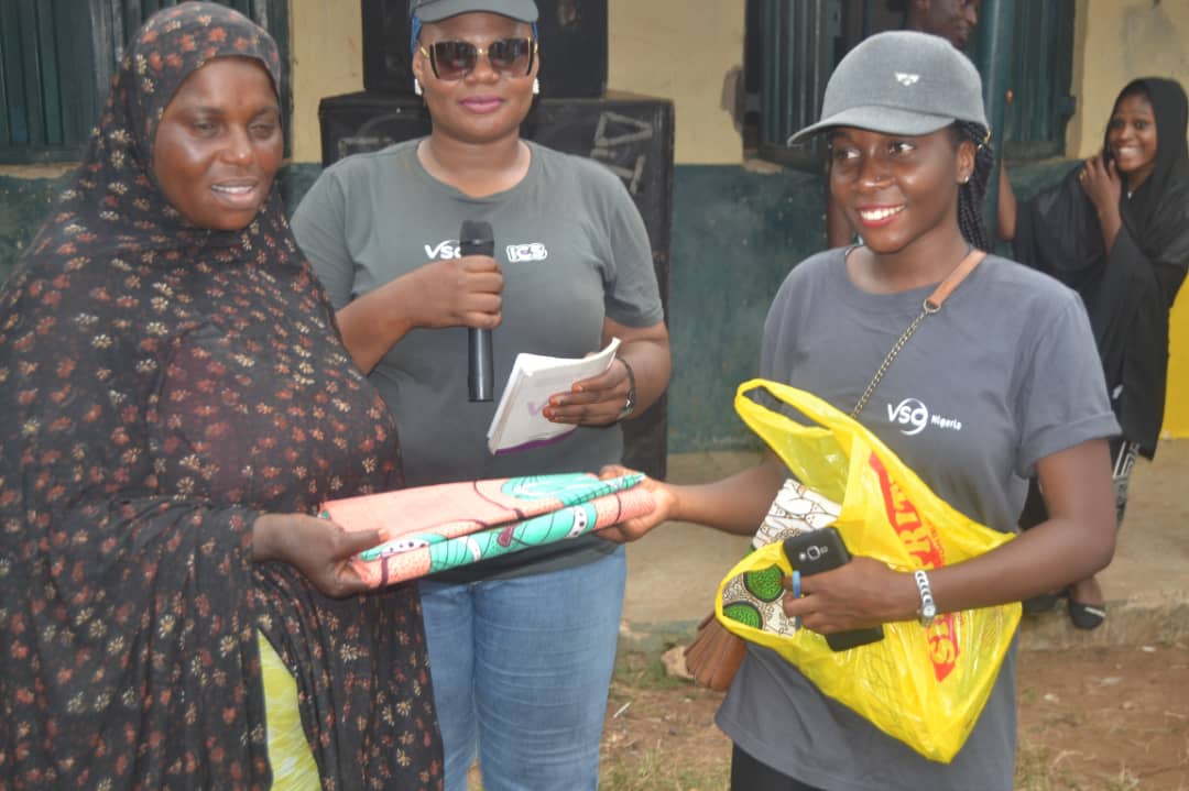 ImpactGwada's tweet photo. We Celebrated the Rural Women Day in gwada community on 15/10/2018. The women were all filled with joy as some of them went home with prizes. The rural woman is hard working and beautiful. https://t.co/QQHu24dVC2