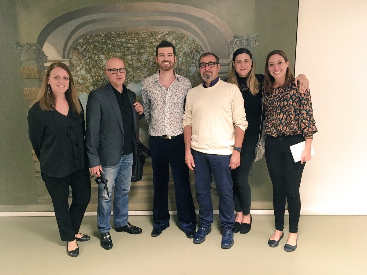 MarcoMariani_IT's tweet photo. #RT @maggiomusicale: #EhiGio’/#LeVilli #neverlandof #backstagetime con il regista @franzsap e il compositore @vimontalti: è cominciata la Stagione Lirica 2018-2019! @Radio3tweet https://t.co/KvEwhT8Hcm