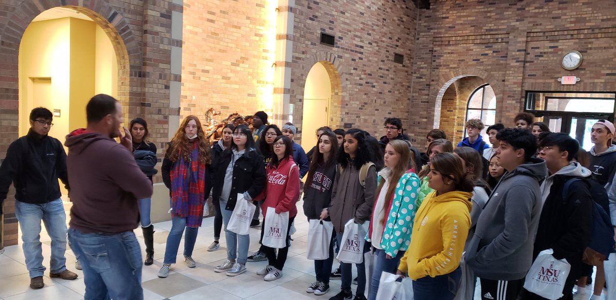 Hillary White tweet media