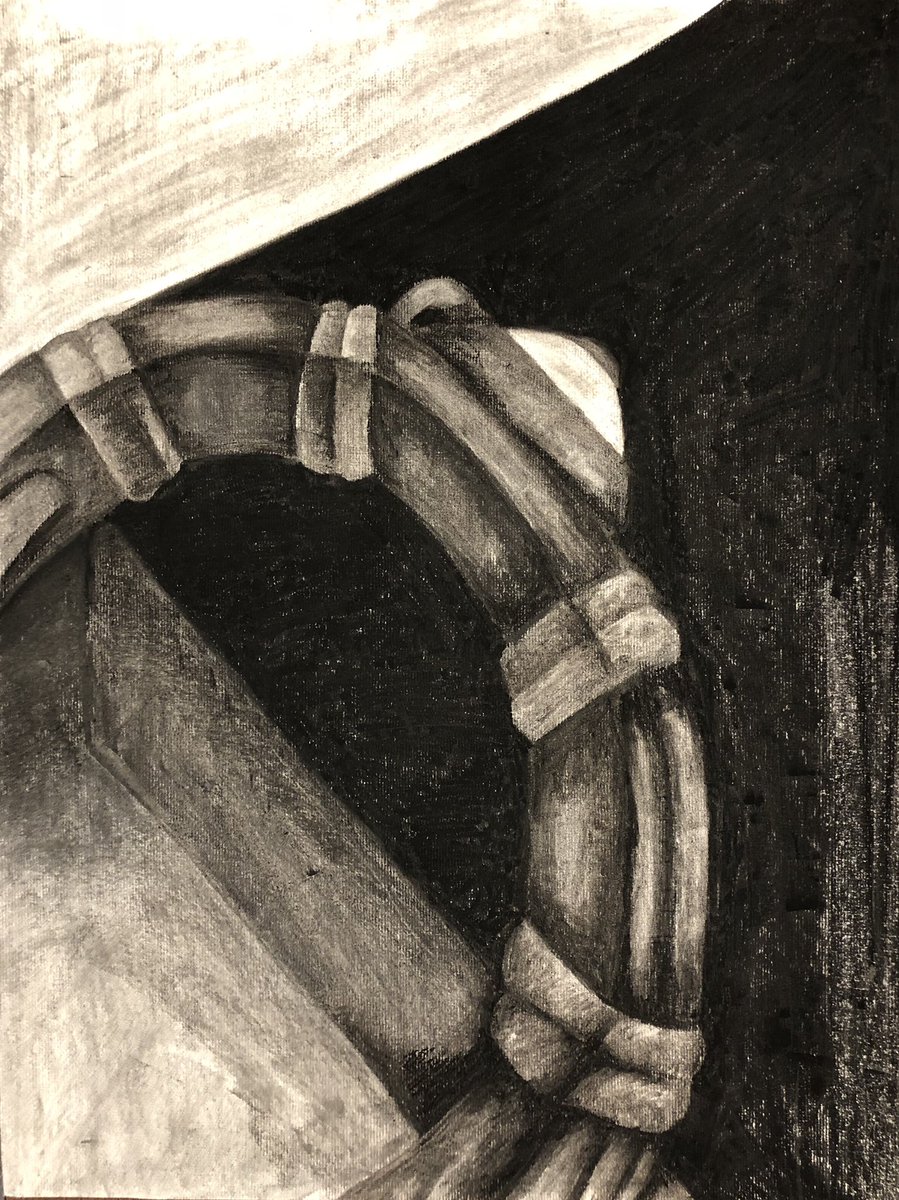 LMD_ArtEd's tweet photo. Loving the growth my (mostly) sophomores made with this assignment! #FineArt1 #PersonalObjects #charcoal #ReductiveDrawing #Value #NoFingerBlending !!! @HVCentralHS @HVArtsEd https://t.co/gkcens7AAN