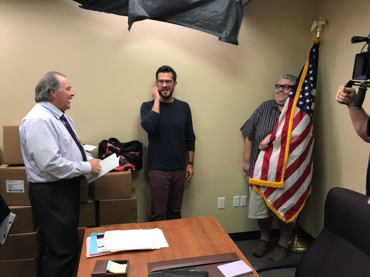 DavidHMandel's tweet photo. From last week.  #veep #bts trying to stay out of the shot with writer #petehuyck and @ActorKevinDunn, pic by A camera #bowebb. @veephbo https://t.co/G3rJto2fbE