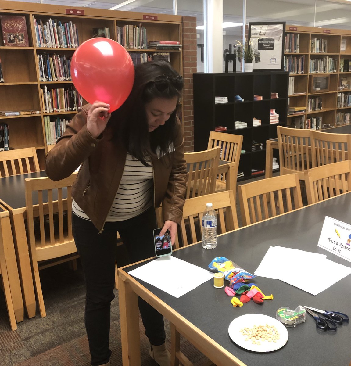 cummingsl's tweet photo. “Static cling” was an electrifying part of the Oakland County Maker Leadership Network meeting! Signs of static electricitywere appearing everywhere in @candjeffEDU’s Makerspace! #cmakers #oakedtech https://t.co/2J4NlUcIT6