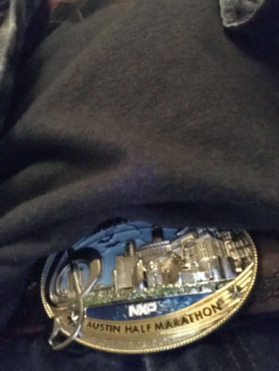 ⁦<a href="/austinmarathon/">austinmarathon</a>⁩ ⁦<a href="/highfiveevents/">High Five Events</a>⁩ Love the bling!