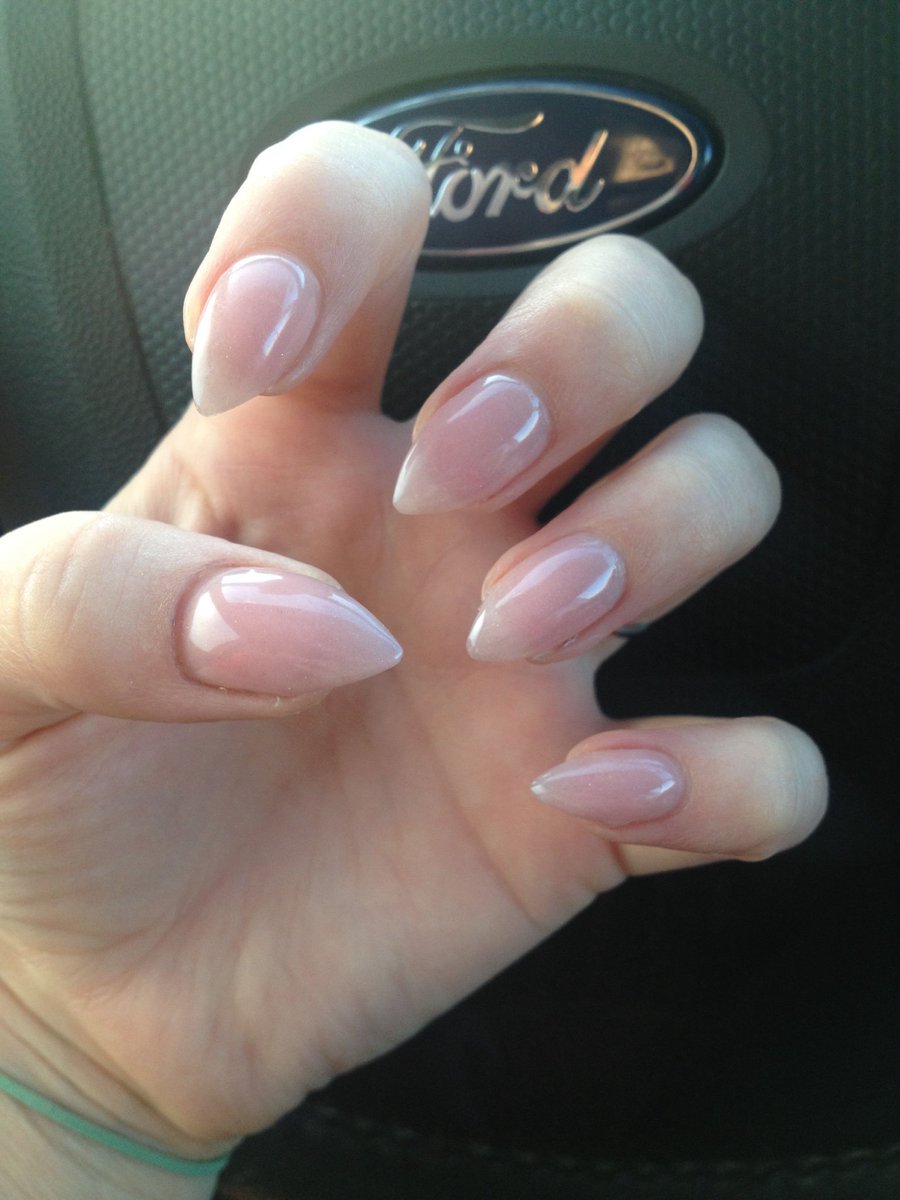 Auf Twitter Super Short Stiletto Edge Pointy Nails Are So Ugly Why