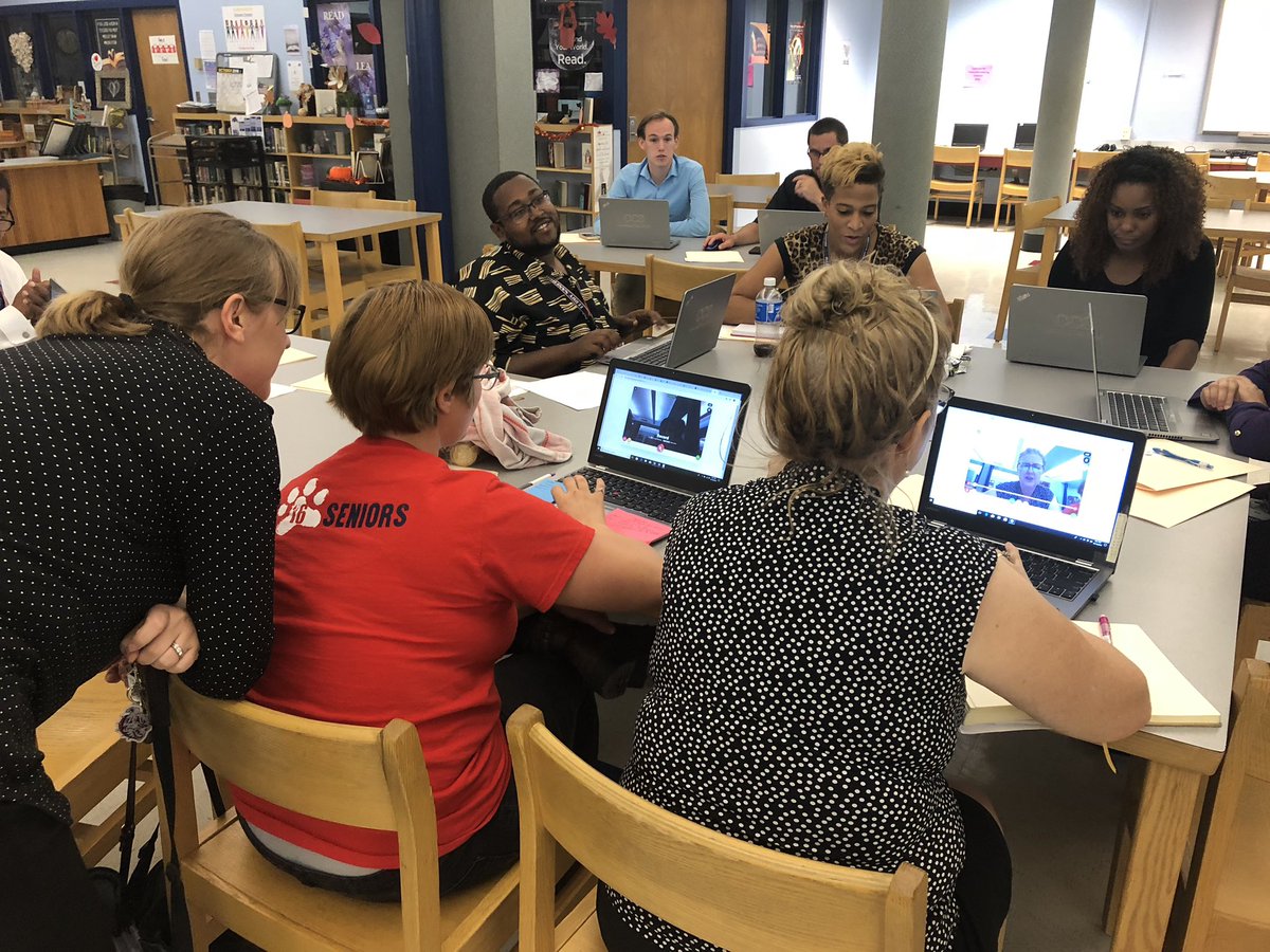 apetersonteach's tweet image. Hanging out at Terry Sanford High School! Thanks for the invite @Petals2Reading. I enjoyed sharing @Flipgrid @goformative and @Quizalizeapp with your BTs and mentors! #ccsleads #engagement #edtechfun
