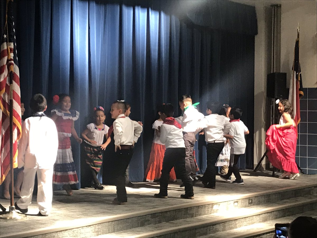 Couch Elementary tweet media