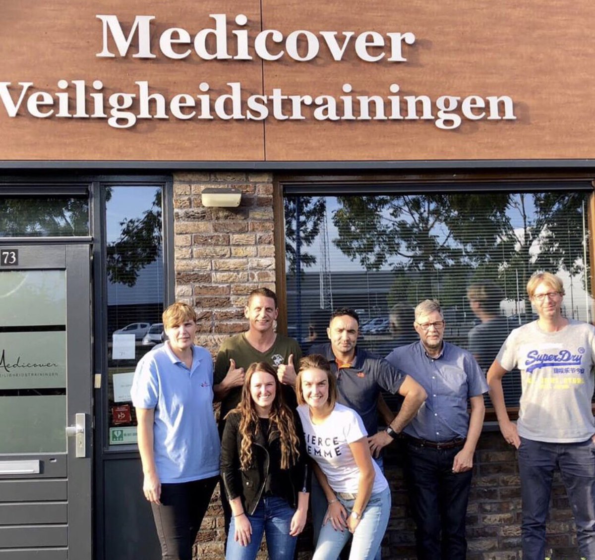 Medicover_BHV's tweet photo. En weer 6 (toppers) Quick Responders opgeleid incl opleiding AED door Marjan Hoogland #BHV #EHBO https://t.co/9zRBweM2ki