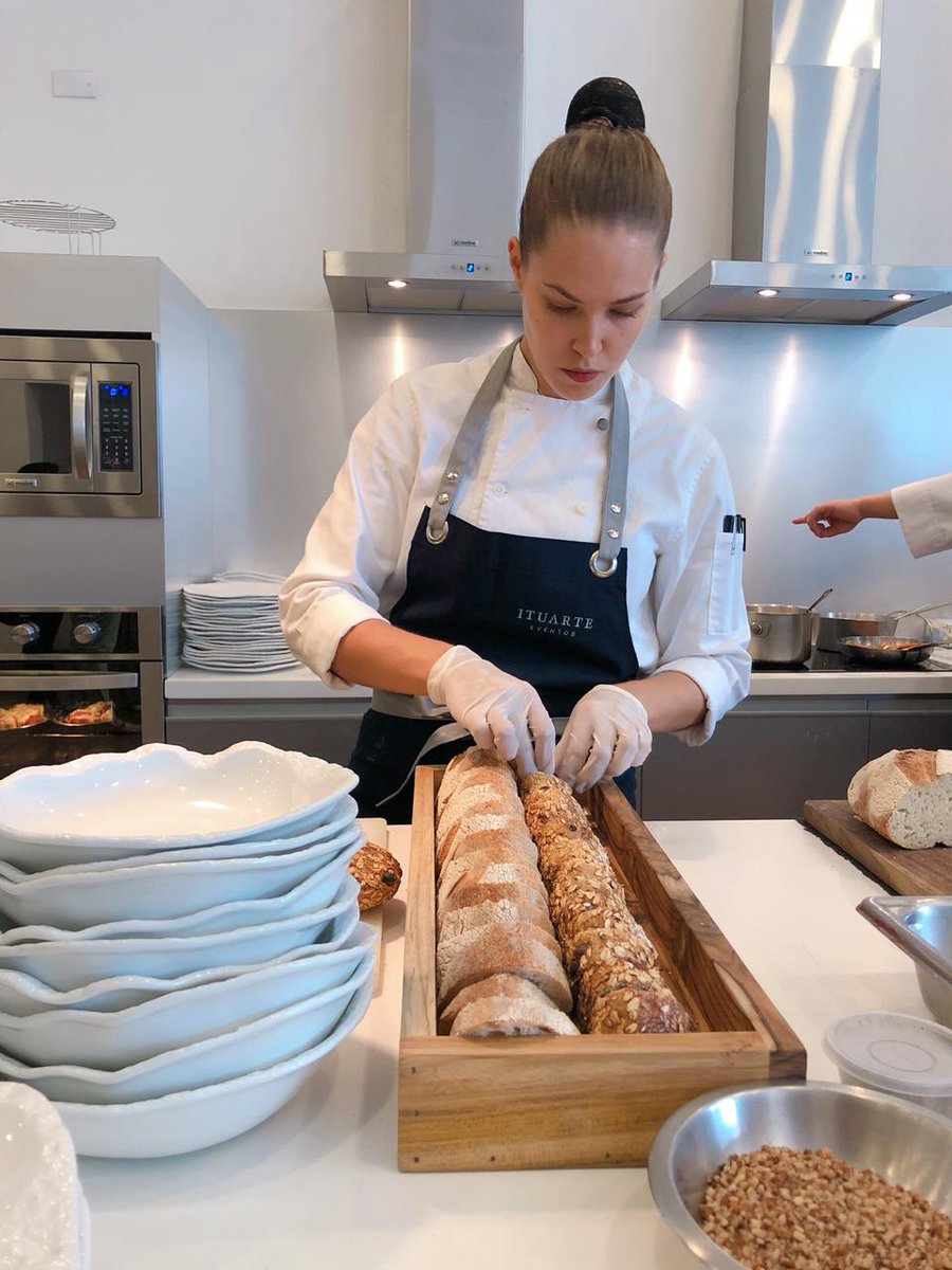 saborearte's tweet photo. Estamos en la inauguración de la cocina que #casaituarte abre con #iomabe, un espacio equipado para planeación de bodas #primeblendmabe ¡Te daremos todos los detalles! https://t.co/lEJN2ng2Pd