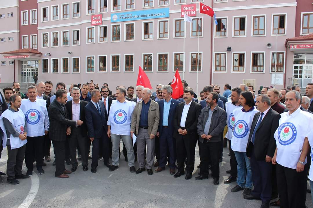 harun kocaker v twitter ogretmenlerimizi okul idaresini tehdit eden hasta ruhlu bir veliye karsi durarak egitim camiasinin yalniz olmadigini gosterdik meram 15 temmuz milli birlik ilkokulu ogretmen idareci velilerine gecmis olsun allah kotulerin