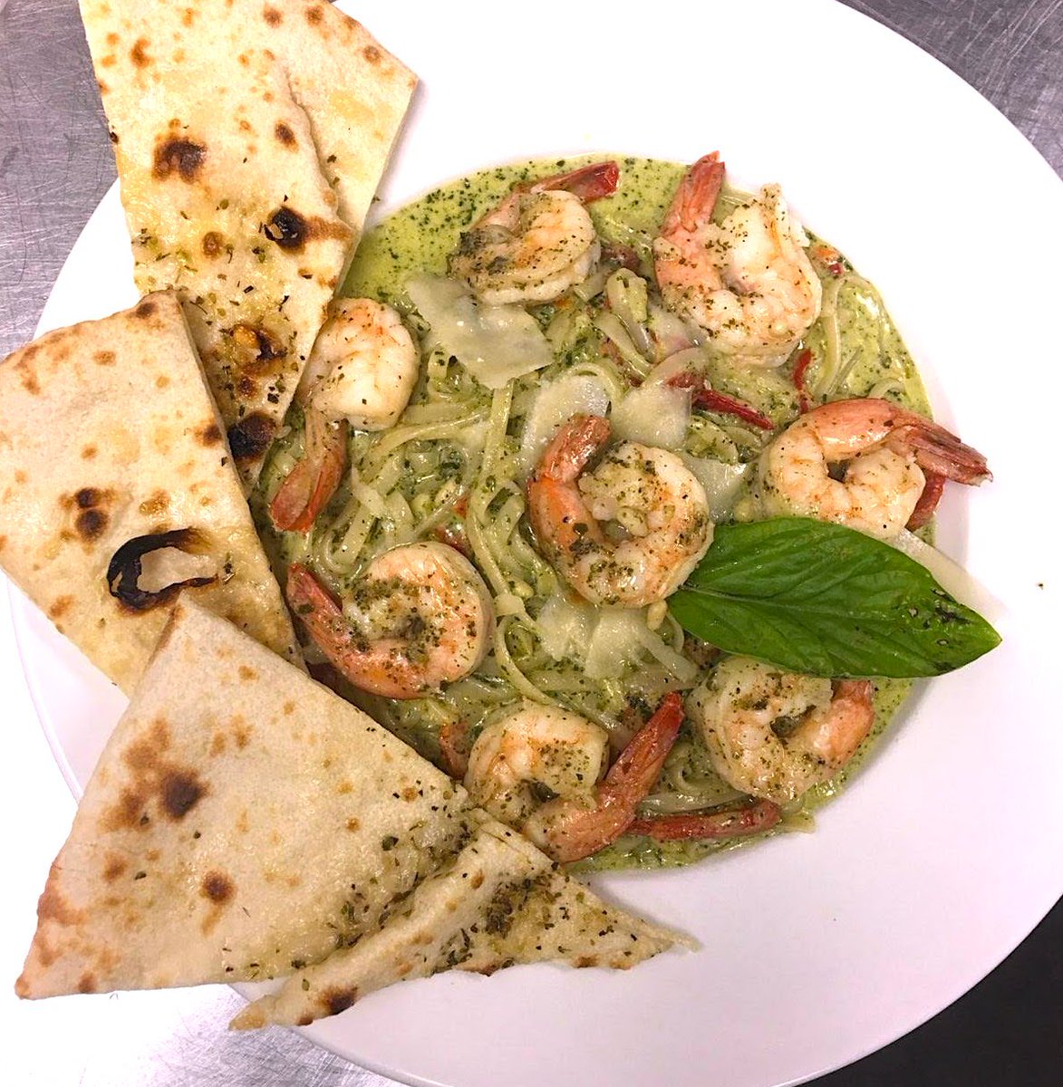 CampaniaGA's tweet photo. It's a SUPER SPECIAL week at Campania~~~
✨Pizza Special:  Squisiti Napoletana (Chicken And Goat Cheese)
✨Pasta Special:  Gamberi al Pesto (Shrimp Pesto Linguini)
AND don't forget about Tito's Tuesday and Wine Wednesday! See you tonight! #campaniaga #winewednesday #titostuesday https://t.co/D0L6jGdFoa