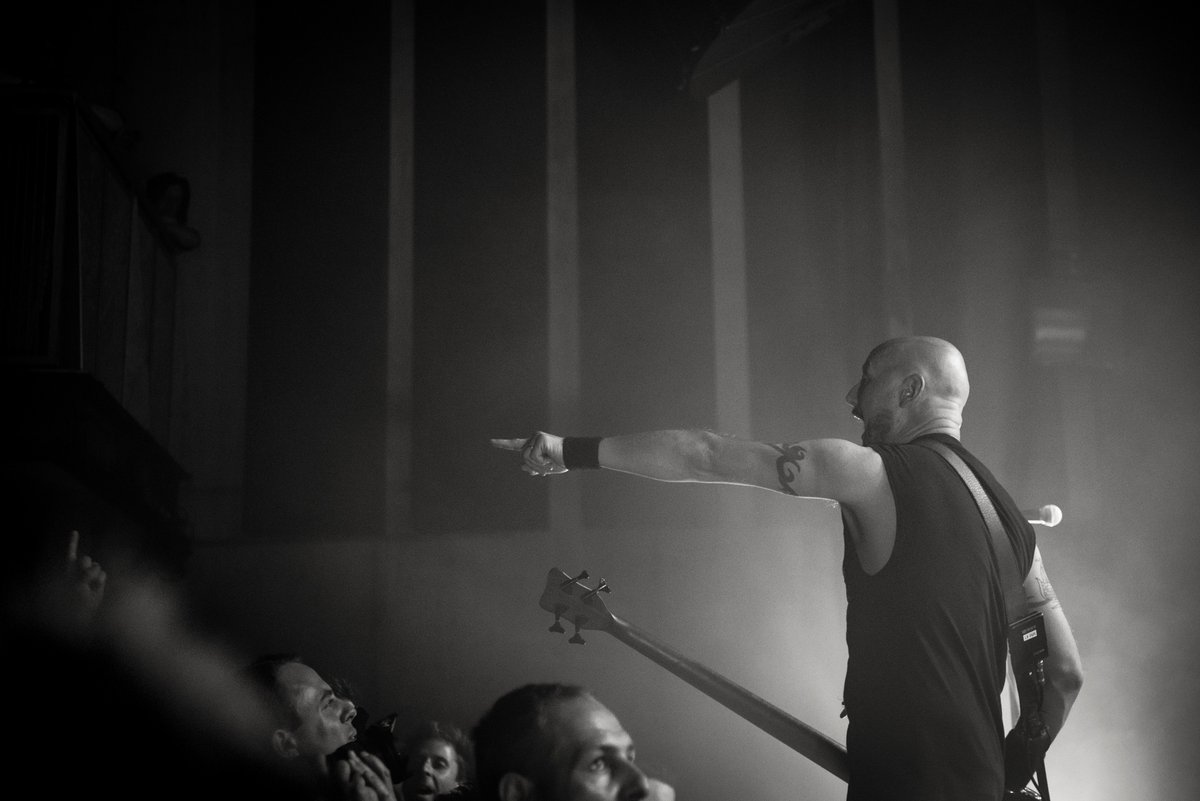 midnightcapt's tweet image. 22nd concert of 2018 12th of october @Wilde_Westen @dekreun  one of my all time favorite bands seeing them for the ??th time since back in 1993 @vaartkapoen Brussels... @therapyofficial  w/ @ondtblod as support.  Thank you for the great show and the devotion. 
Pics by #KayLacombe