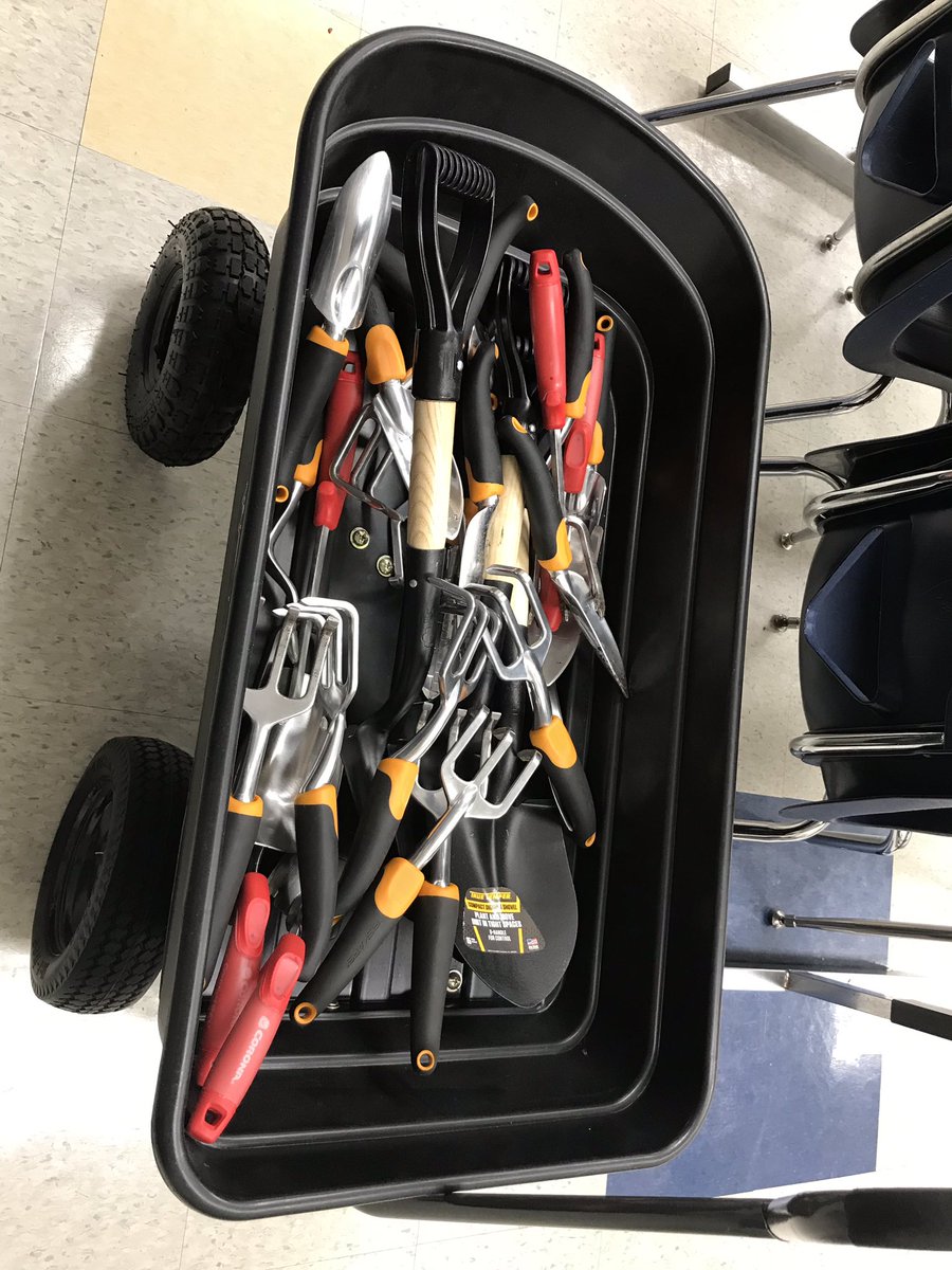 drtmiracle's tweet image. Devonshire Elementary garden tools for our outdoor learning program thanks to the North Carolina Farm Bureau Going Local grant!  #ncagintheclassroom  #cmsscience  #ncfarmbureau  #REALschoolgardens