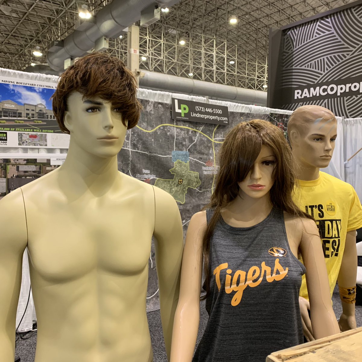 Booth is set up for tomorrow’s <a href="/ICSC/">ICSC</a> Chicago Deal Making show!!