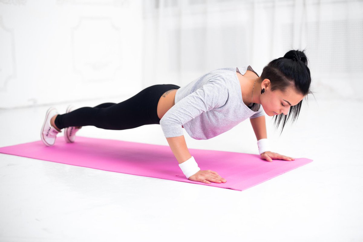 NYBeautySurgeon's tweet image. Get your #fitness on at home by creating your own gym with these health and fitness gadgets. #FitnessTips vlsm.io/2_Q