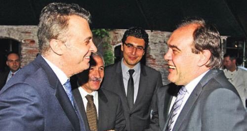 Sizi yerle bir etmemiz için önce size bir tarih vermemiz gerekiyordu! 2 yıllık reklam
B İ T T İ
#Demirörenİstifa