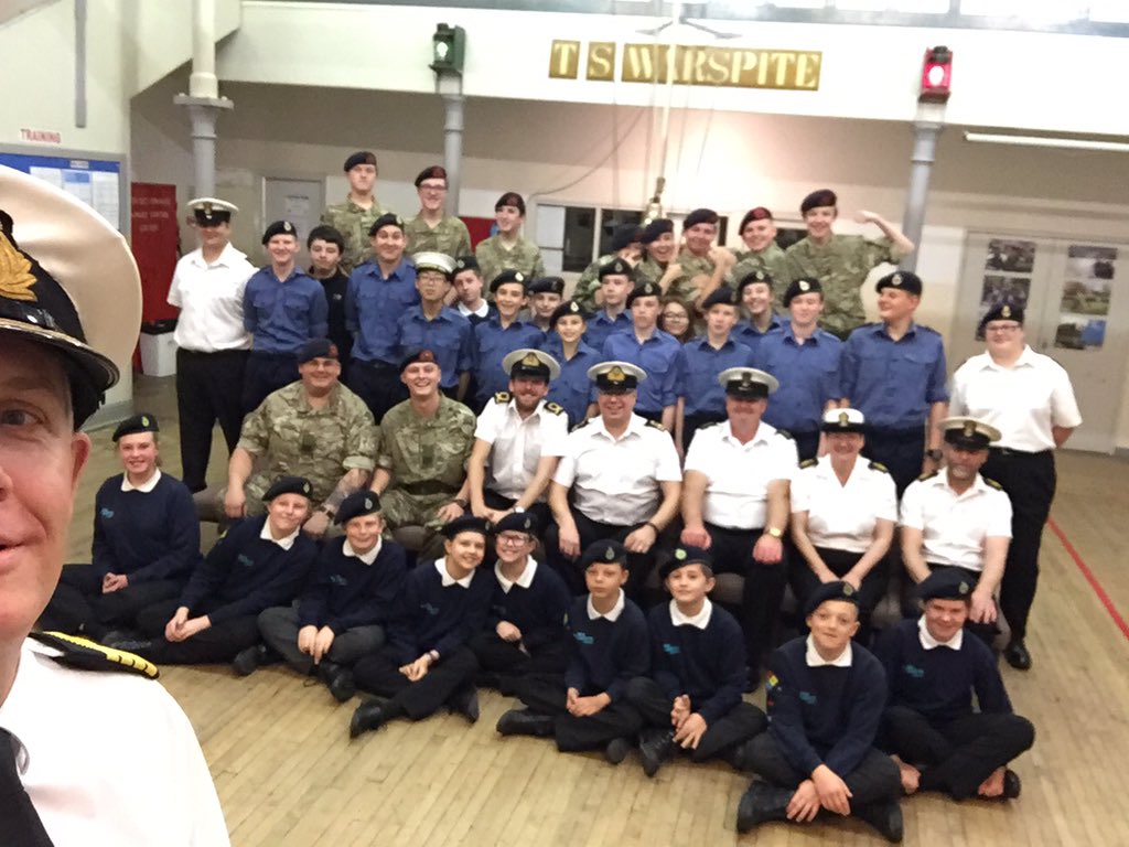 Captain_SCC's tweet image. Brilliant evening with @TSWarspite hearing all about the amazing @SeaCadetsUK experience the cadets are gaining.  Don't let the formal selfie fool you there's some #seriousfun to be had. #NeverOrdinary #WhatWeDo