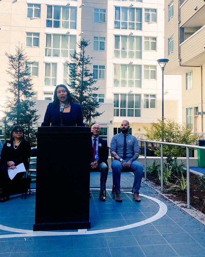 SFOCII's tweet image. This morning we dedicated 190 new affordable homes in the Transbay neighborhood to affordable housing champion, Natalie Gubb. Congrats to all of our partners on this wonderful project! @mercyhousing Mayor @LondonBreed @JaneKim @WellsFargo